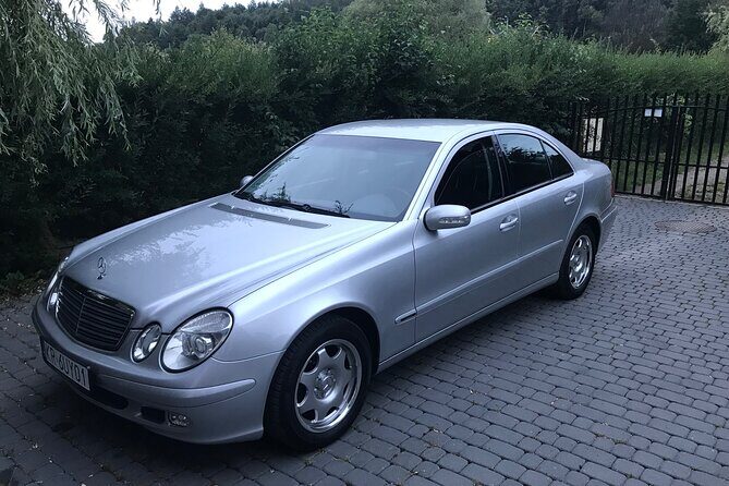 Private Transfer from Warsaw to Krakow - Key Points