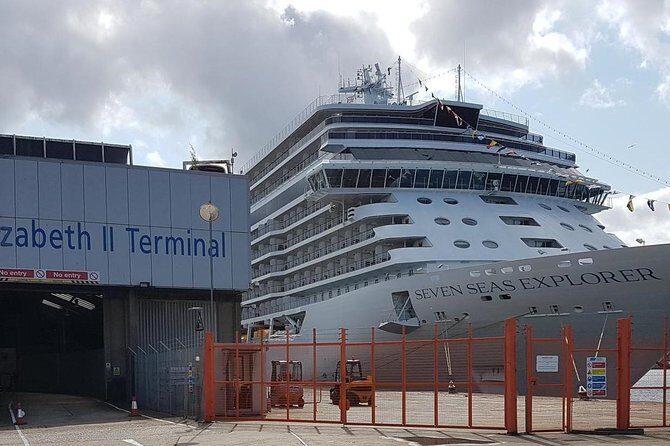 Private Transfer: Heathrow Airport to Southampton Cruise Terminal - Key Points