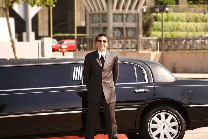 Private Transfer in a Luxury Vehicle to and/or from SAT Airport - Who Would Love This Service?