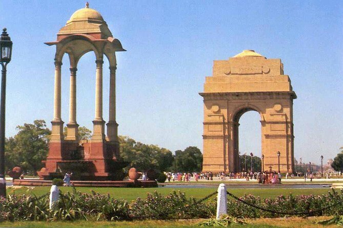 Private Transfer Jaipur To Delhi private airconditioned vehicle - Key Points