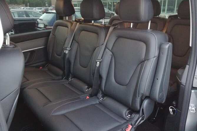 Private transfer Lisbon / Porto with tour included. - In-Depth Look at the Transfer Experience