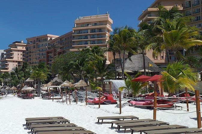 Private Transfer (One Way) Cancun And Hotel Zone (1-8 Passengers) - FAQ