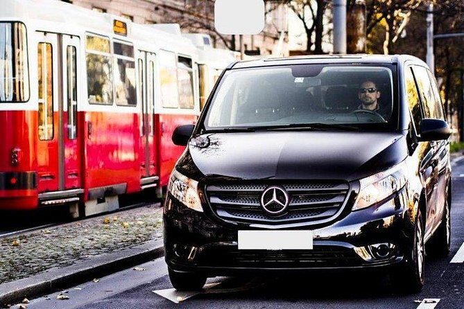 Private Transfer Prague to Salzburg with 2h stop in Krumlov in a Sanitized Car - Why Choose a Private Transfer from Prague to Salzburg?