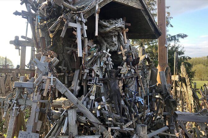 Private transfer Riga - Hill of Crosses - Riga - Discover the Hill of Crosses from Riga with a Relaxed Private Transfer
