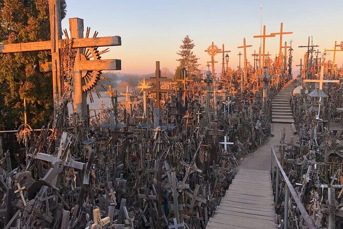 Private transfer Riga - Hill of Crosses - Riga - An In-Depth Look at the Riga to Hill of Crosses Transfer Experience