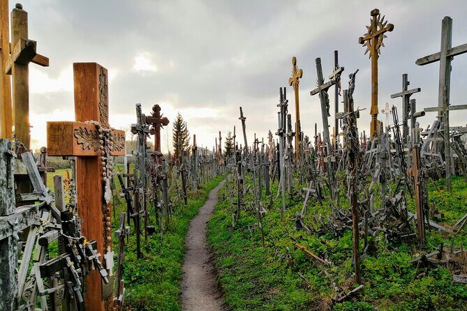 Private transfer Riga - Hill of Crosses - Riga - Who Will Love This Tour?