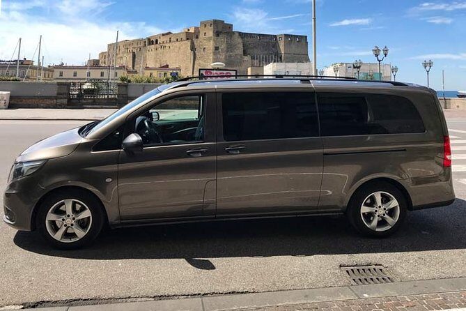 Private transfer Roma to Praiano - The Vehicle and Comfort