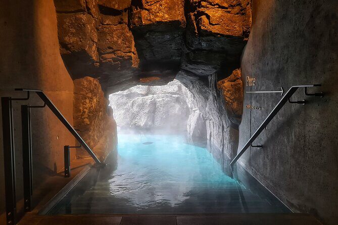 Private Transfer to and from Sky Lagoon - Private Transfer to and from Sky Lagoon: A Practical Guide to Hassle-Free Icelandic Relaxation