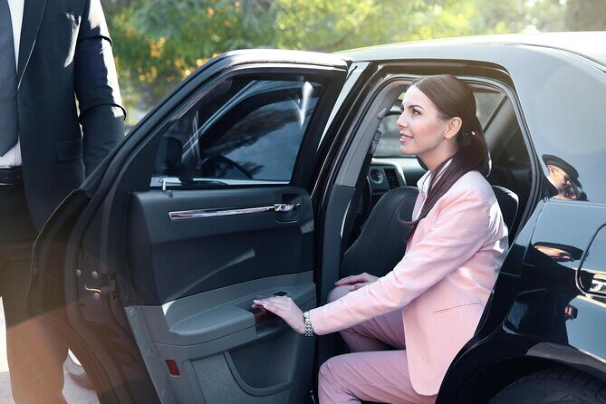 Private Transfer to / from NYC Airports, JFK, LGA, EWR to NYC, NJ, CT, PA, MA - An In-Depth Look at the Transfer Experience