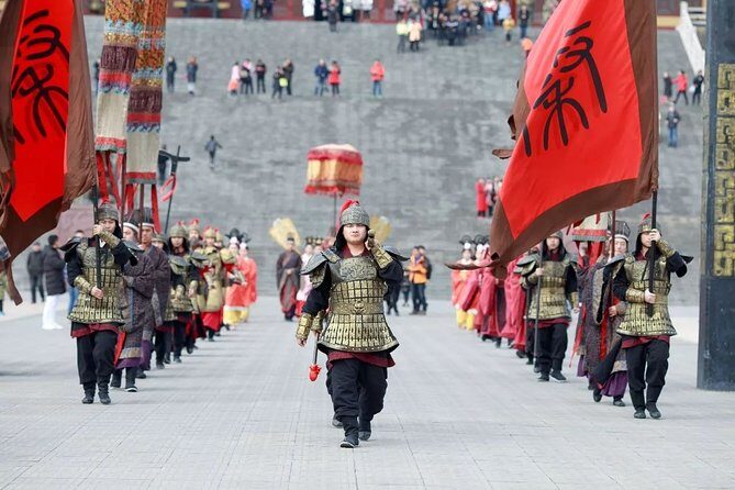 Private Transfer to Hengdian World Studios from Hangzhou - Who Should Book This Service?