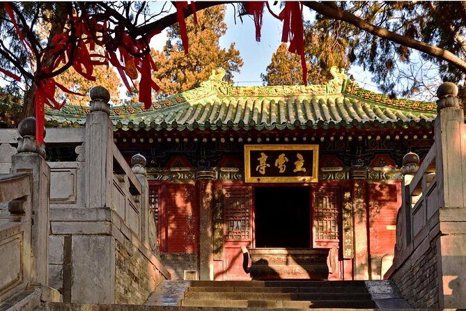 Private Transfer to Shaolin Temple and Longmen Grottoes from Luoyang - Key Points