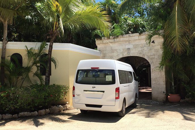 Private Transfer to Xcaret Park, Roundtrip from Playa del Carmen - Key Points