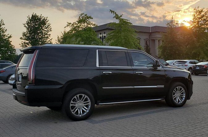 Private Transfer Toronto Hotels to Toronto Pearson Airport YYZ - The Sum Up