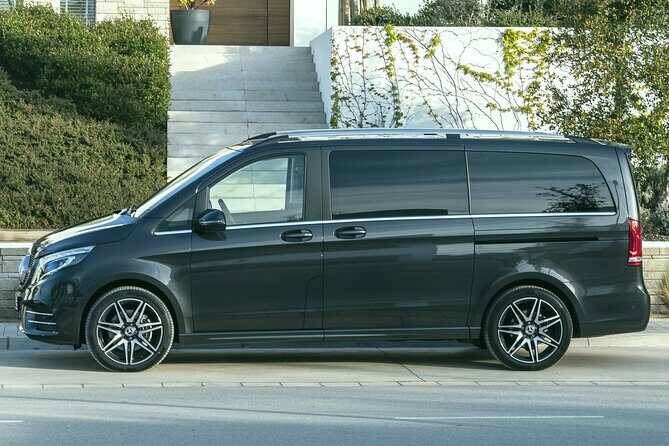 Private Transfer: Versailles to Paris Airport CDG by Luxury Van - Why Choose This Versailles to CDG Private Transfer?