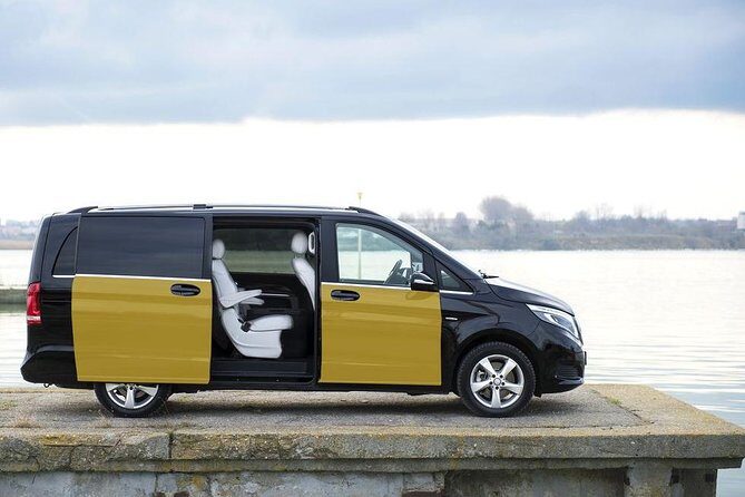 Private Transfers From Barcelona International Airport to City Center - FAQs