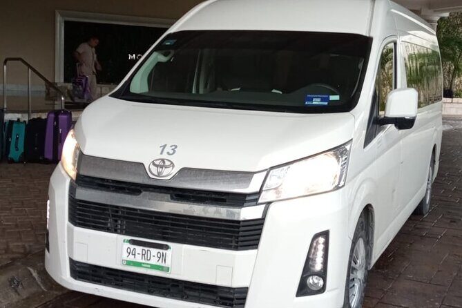 Private Transportation from Cancun Airport to Cun Hotel Zone - Who Should Consider This Service?