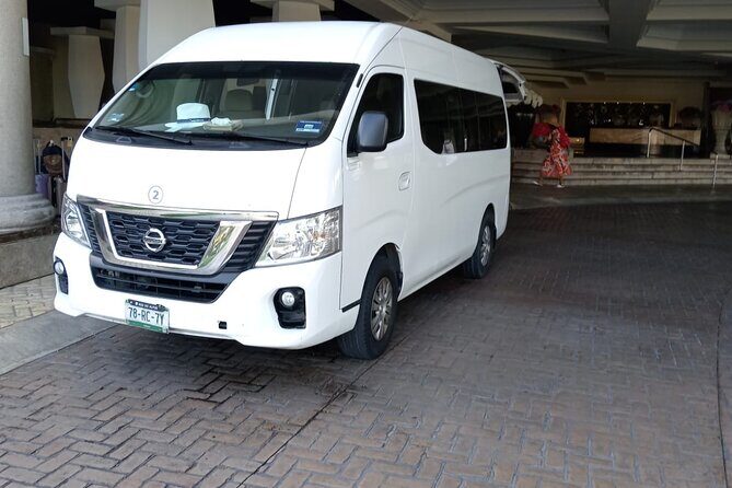 Private Transportation from Cancun Airport to Cun Hotel Zone - The Sum Up