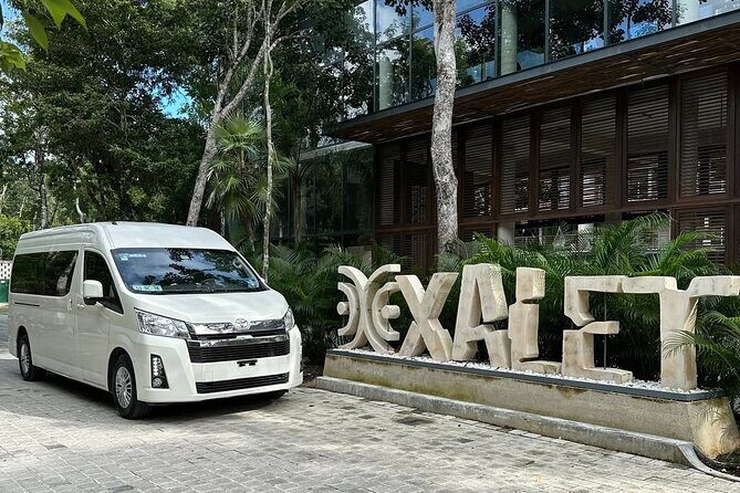 Private Transportation from Cancun Airport to Hotel in Akumal - In-Depth Look at the Transfer Experience