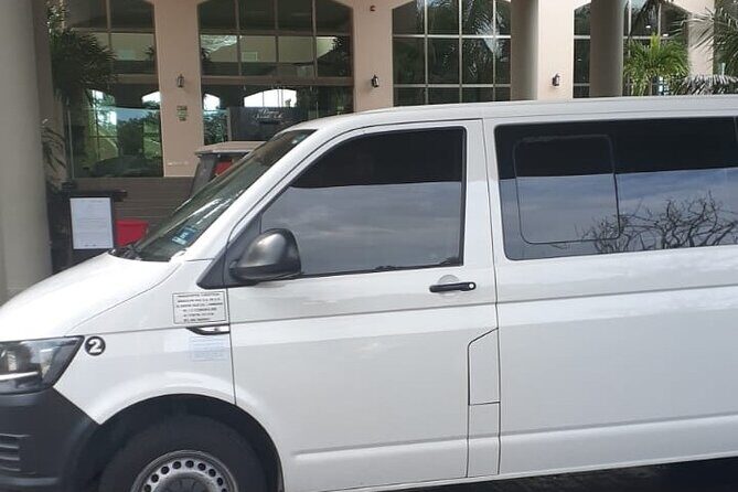 Private transportation from CUN Airport to Puerto Aventuras and Akumal - Who Is This Transfer Best For?