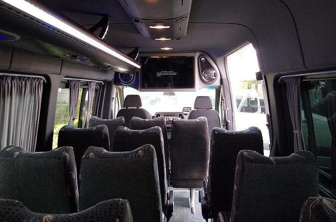 Private Transportation from Playa del Carmen to Cancun Airport - Who Is This Service Best For?