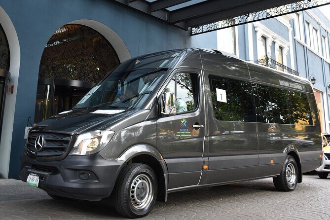 Private transportation from Puebla Airport to Puebla City - The Sum Up