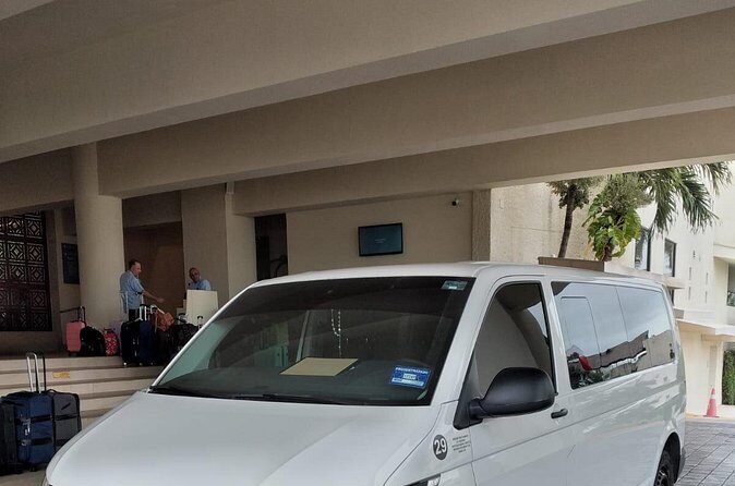Private Transportation from the Airport to the Cancun hotel zone - FAQ