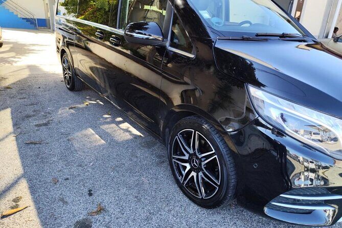 Private transportation Lisbon Airport Port hotels City Center - An In-Depth Look at the Private Transfer Experience in Lisbon