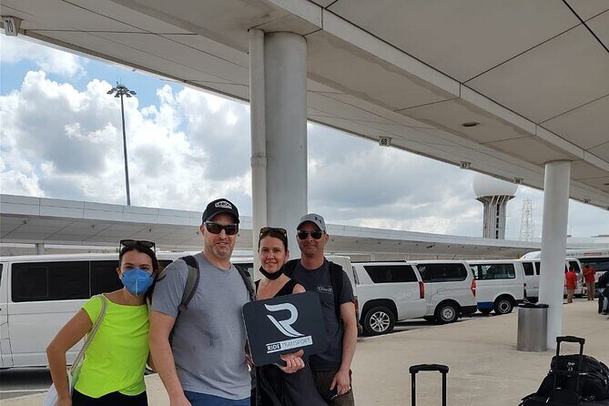 Private transportation one way Airport Cancun-Tulum Center - An In-Depth Look at the Cancun to Tulum Private Transfer