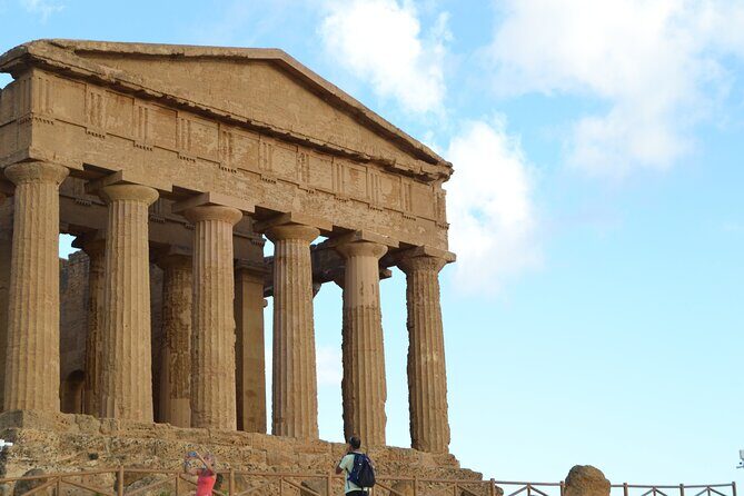 Private transportation to the Valley of the Temples + Agrigento - Key Points