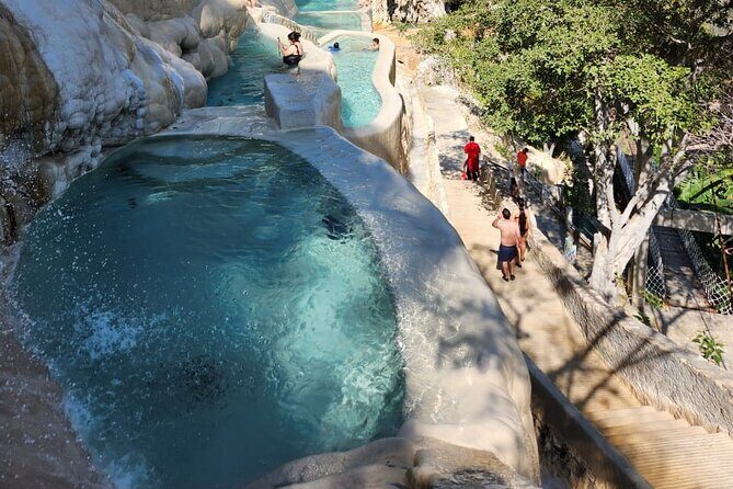 Private Transportation to Tolantongo Grottoes - An Authentic Ride to Tolantongo