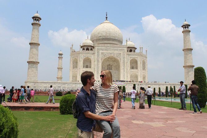 Private Trip to Taj Mahal With Front & Reverse View - What Makes This Tour Stand Out