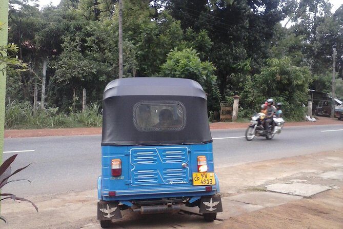Private Tuk Tuk Colombo City Tours - Exploring Colombo in a Tuk Tuk: What to Expect