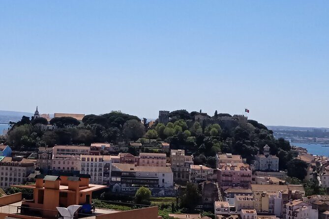 Private Tuk Tuk of the Old Town Lisbon and Street Art Highlights - The Itinerary in Detail
