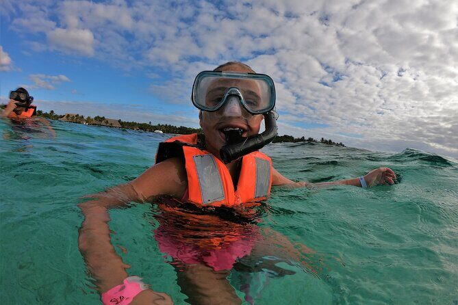 Private Tulum mayan ruins & Snorkel with Turtles in Akumal Adventure - Discover the Private Tulum Mayan Ruins & Snorkel with Turtles in Akumal Adventure