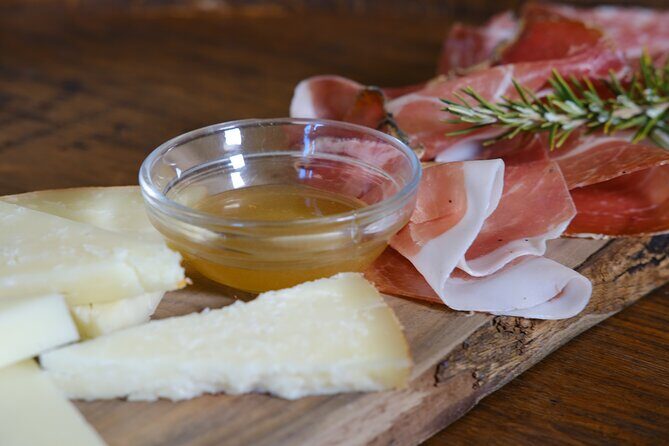 Private Tuscan Lunch with Wine & Evo oil tasting in the Vineyard - FAQ