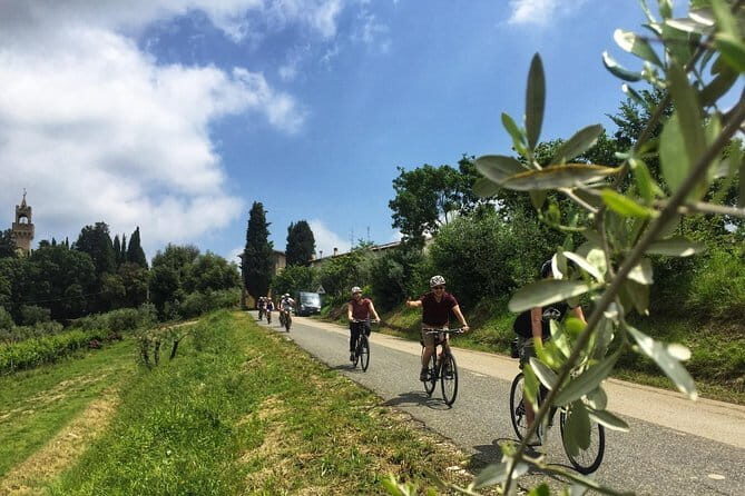 Private Tuscany Sunset Bike Tour - Key Points