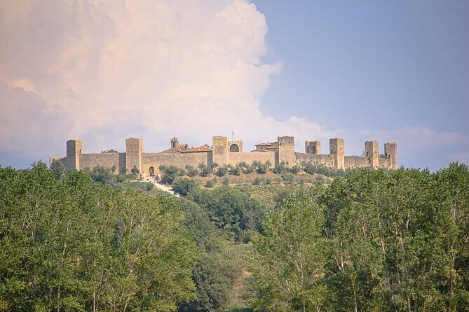 Private Tuscany Tour from Florence Including Siena, San Gimignano and Chianti Wine Region - San Gimignano: The Medieval Manhattan
