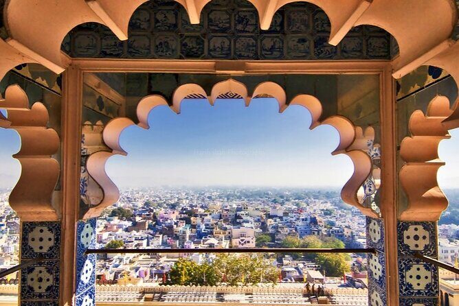 Private Udaipur Sightseeing Tour by Tuk-Tuk or Car with Driver - An In-Depth Look at the Tour Itinerary