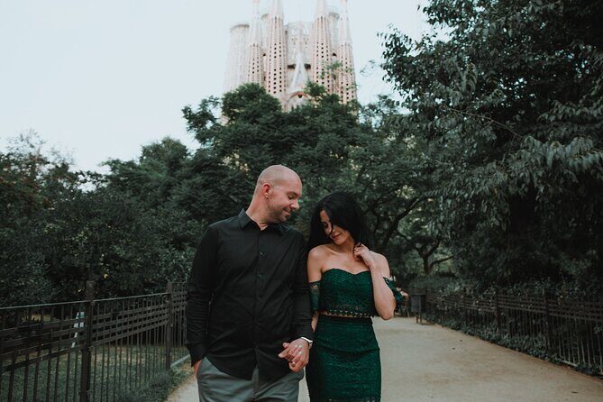 Private Vacation Photography Session with Local Photographer in Barcelona - The Sum Up