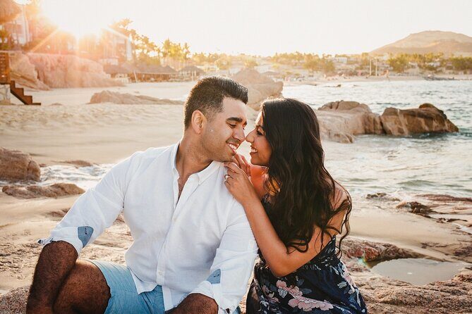 Private Vacation Photography Session with Local Photographer in Cabo San Lucas - Exploring the Experience in Detail