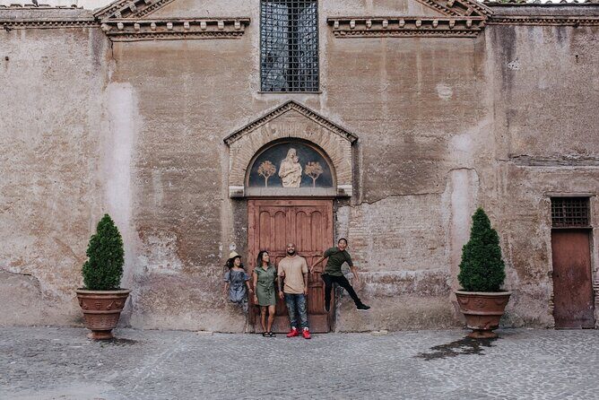 Private Vacation Photography Session with Local Photographer in Rome - Frequently Asked Questions