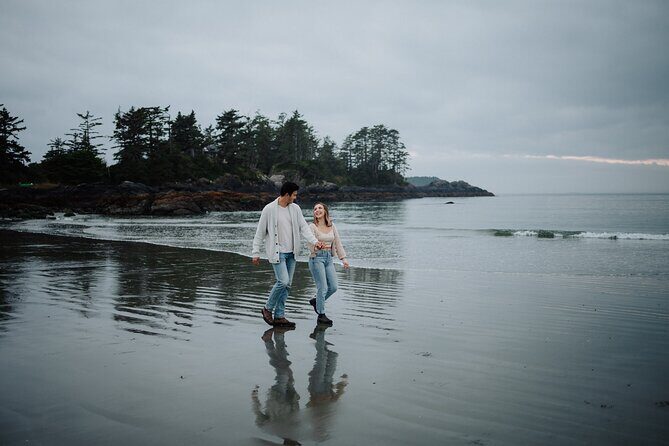 Private Vacation Photography Session with Local Photographer in Tofino - Who Would Love This Experience?