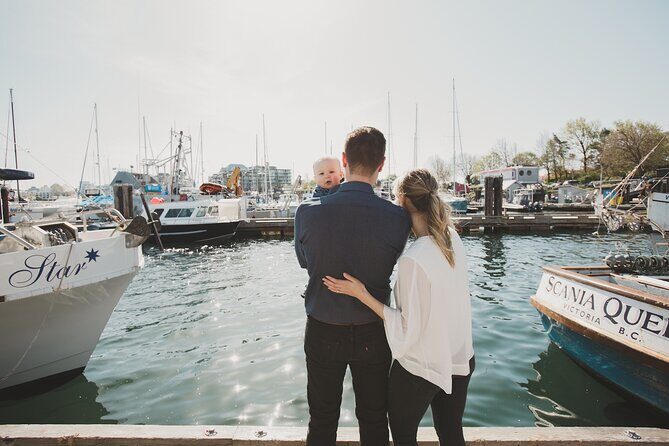 Private Vacation Photography Session with Local Photographer in Victoria - Practical Tips for Booking