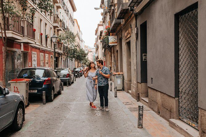 Private Vacation Photography Session with Photographer in Madrid - FAQ