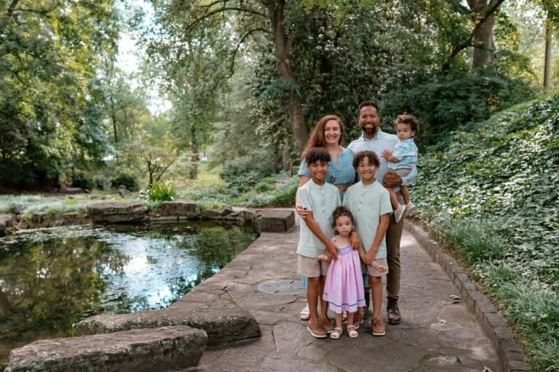 Private Vacation Photoshoot with Photographer in Branson - Key Points