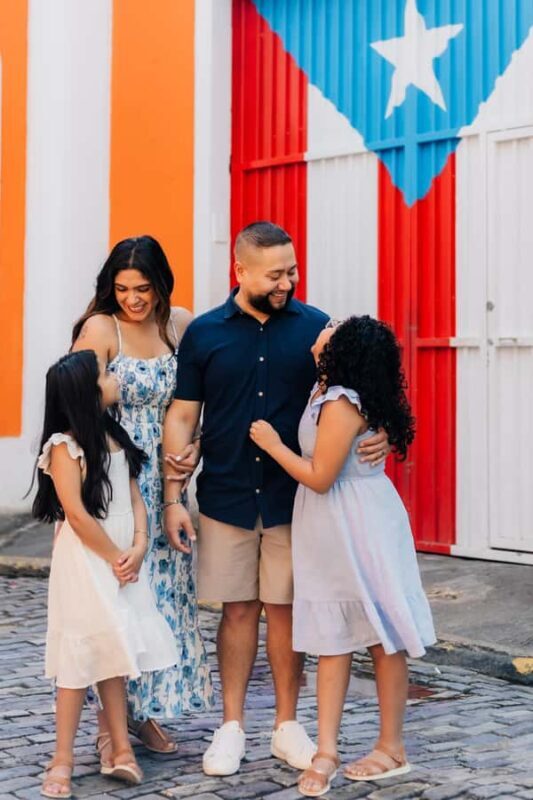 Private Vacation Photoshoot with Photographer in Santa Fe - FAQs