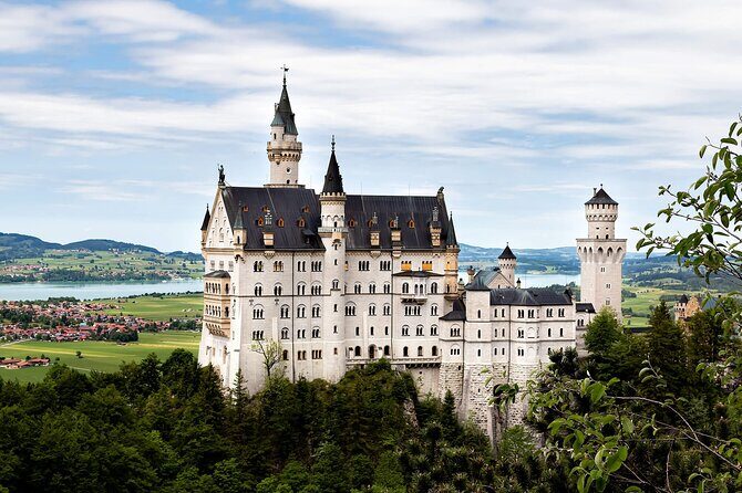 Private Van Tour to Royal Castle of Neuschwanstein from Munich - A Deep Dive into the Experience