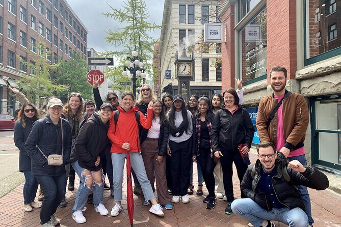 Private Vancouver City Highlights Walking Tour - Olympic Cauldron and Seawall Views