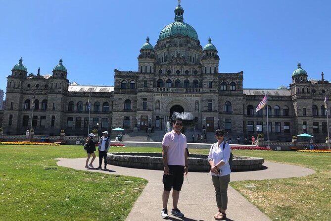 Private Vancouver to Victoria and Butchart Gardens day trip - FAQ