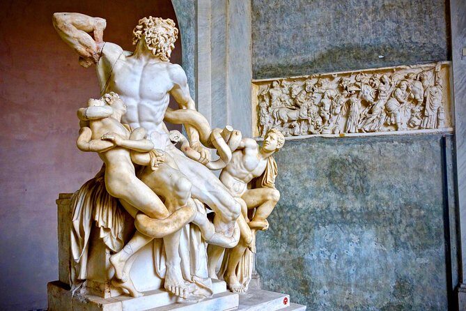 Private Vatican Museums, Sistine Chapel and Basilica with Pick-up - Key Points